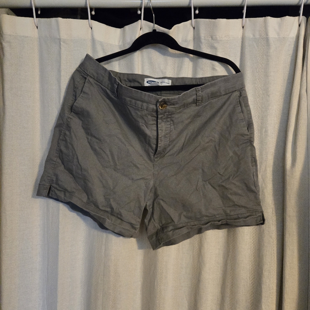 Old Navy Gray Women's Shorts